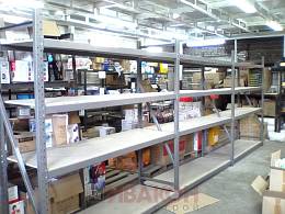 Склад сети магазинов бытовой техники "Эликон": среднегрузовые полочные стеллажи